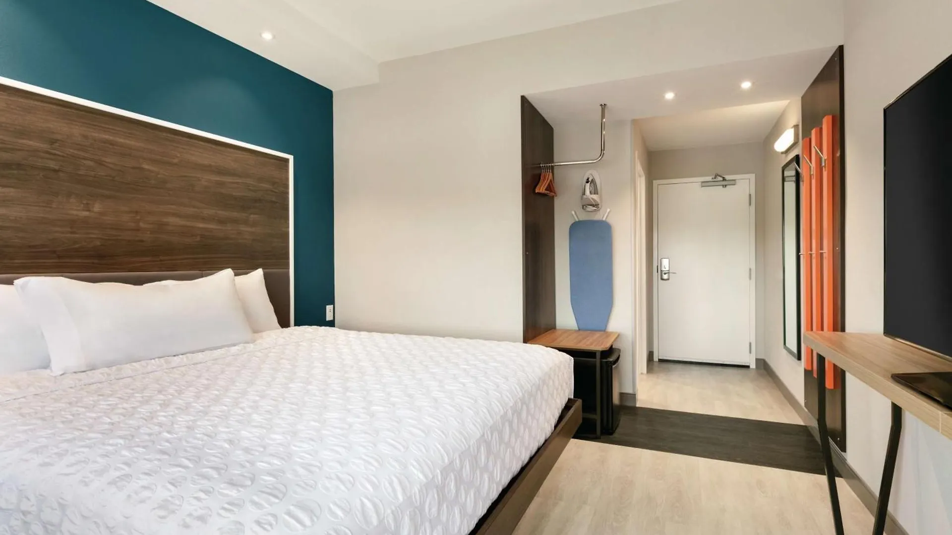Tru By Hilton Charlotte Ayrsley Hotel 3*,  United States
